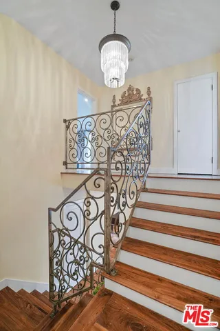 $10,500 | 1531 Marmont Avenue, Los Angeles, CA 90069