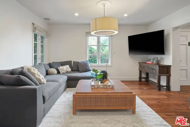 $10,500 | 1531 Marmont Avenue, Los Angeles, CA 90069