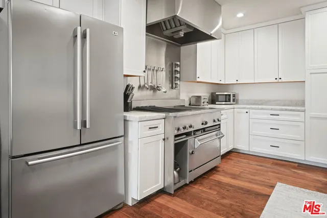 $10,500 | 1531 Marmont Avenue, Los Angeles, CA 90069