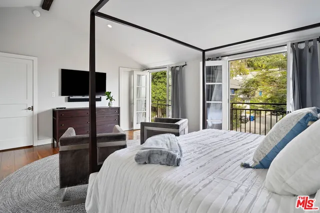 $10,500 | 1531 Marmont Avenue, Los Angeles, CA 90069