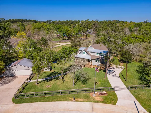 $525,000 | 12216 Pine Lane, Dickinson, TX 77539