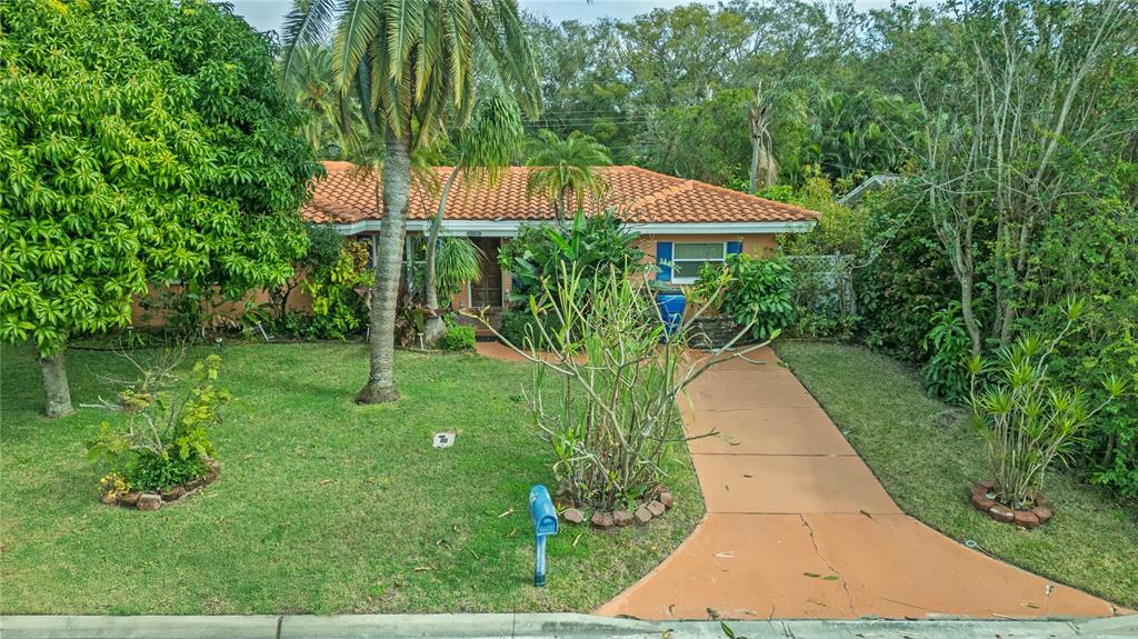 263 East Overbrook Street Largo, FL 33770 - Photo 1 of 1 Front