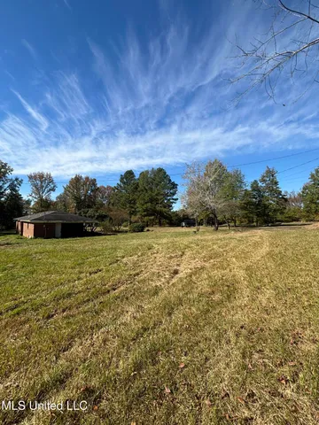$100,000 | 2488 O B McClinton Road, Senatobia, MS 38668