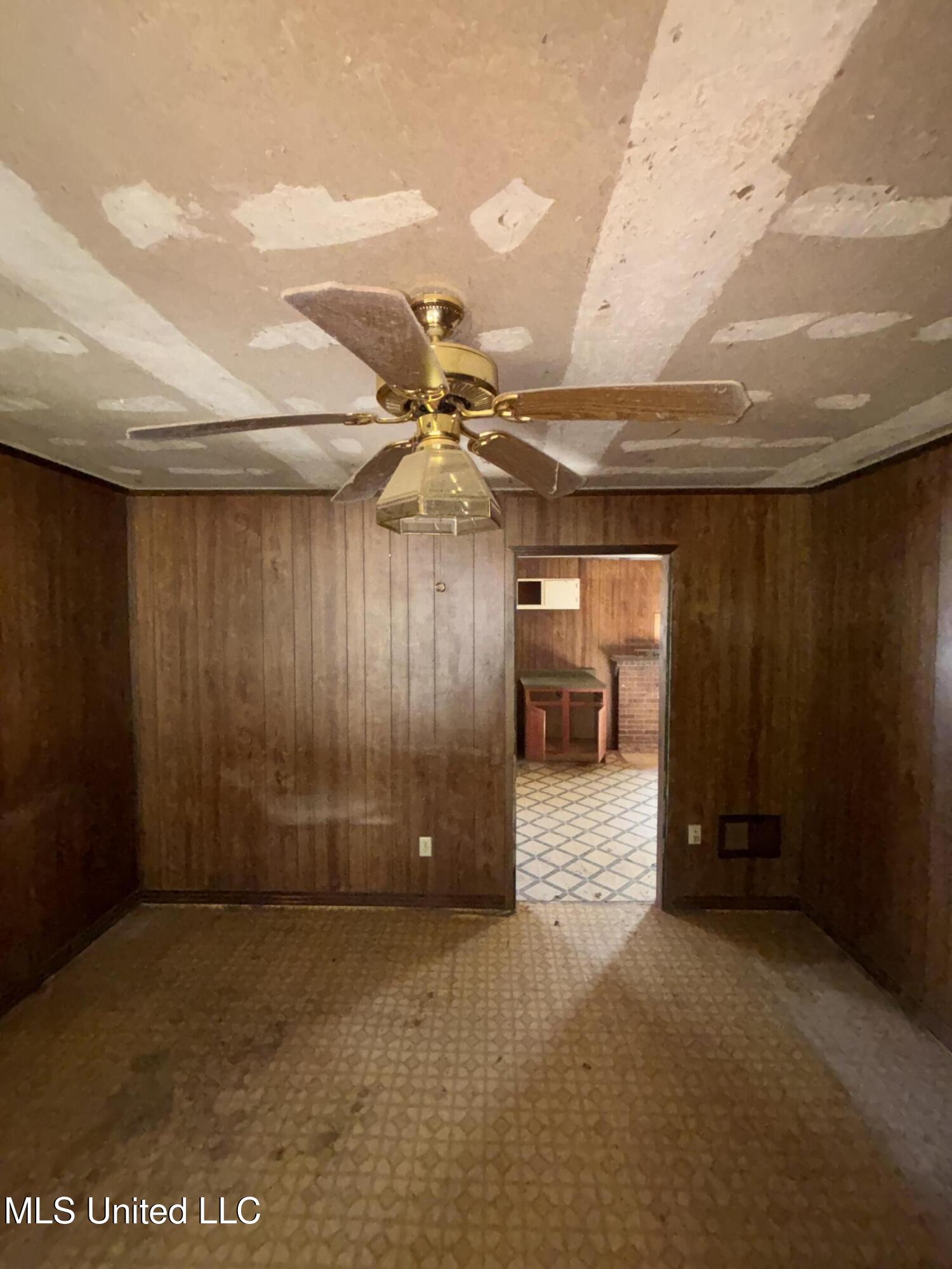 2488 O B McClinton Road Senatobia, MS 38668 - Photo 13 of 30 Photo Nov 05 2025, 1 09 01 PM