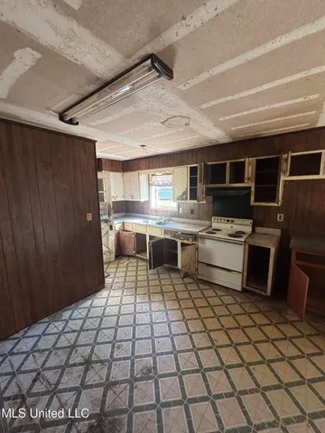 $100,000 | 2488 O B McClinton Road, Senatobia, MS 38668