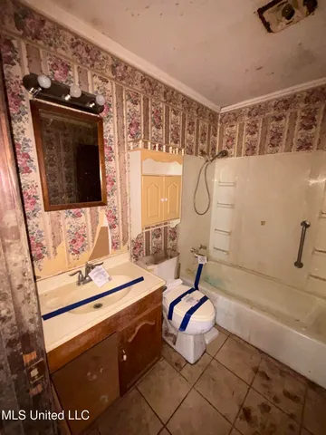 $100,000 | 2488 O B McClinton Road, Senatobia, MS 38668