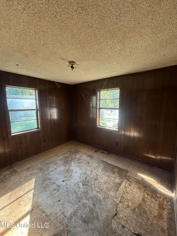 $100,000 | 2488 O B McClinton Road, Senatobia, MS 38668