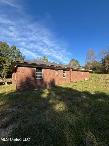 $100,000 | 2488 O B McClinton Road, Senatobia, MS 38668