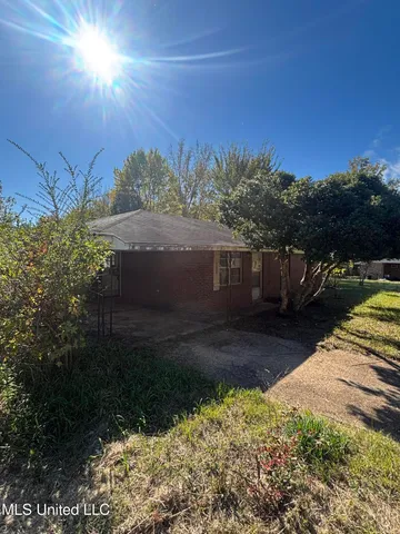 $100,000 | 2488 O B McClinton Road, Senatobia, MS 38668