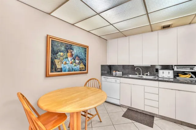 $229,900 | 420 Richmond C, Unit 420, Deerfield Beach, FL 33442