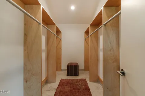 $1,695,000 | 2225 Cazador Drive, Los Angeles, CA 90065