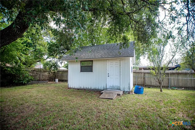 $265,000 | 716 Brookhollow Drive, Port Lavaca, TX 77979