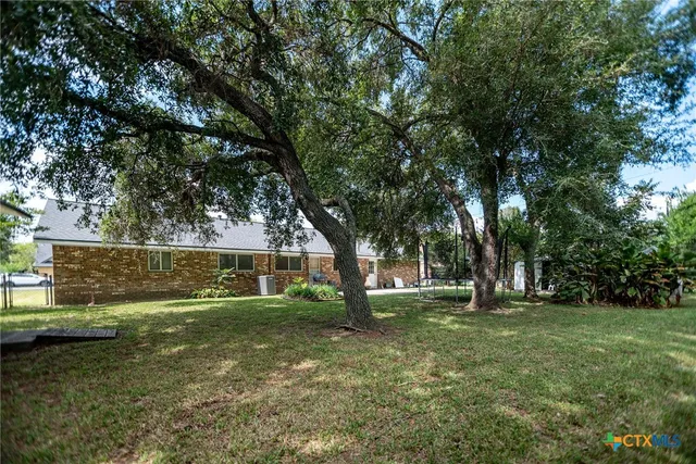 $265,000 | 716 Brookhollow Drive, Port Lavaca, TX 77979
