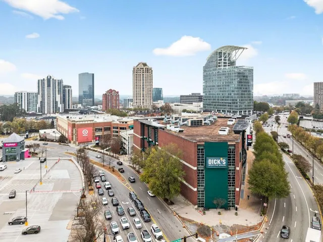 $180,000 | 3668 Kingsboro Road Northeast, Unit 4, Atlanta, GA 30319