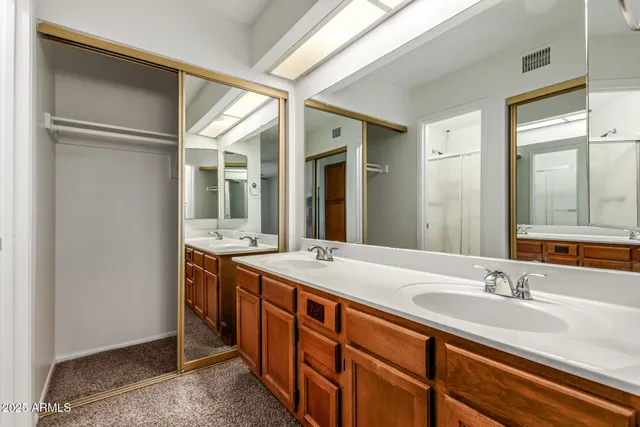 $299,000 | 700 East Mesquite Circle, Unit O210, Tempe, AZ 85288