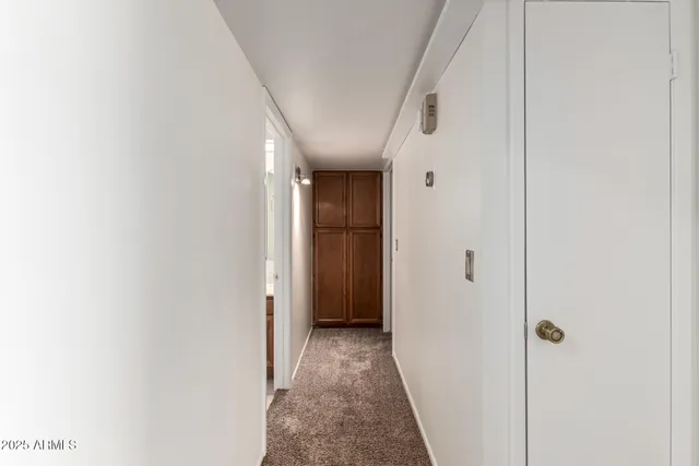 $299,000 | 700 East Mesquite Circle, Unit O210, Tempe, AZ 85288