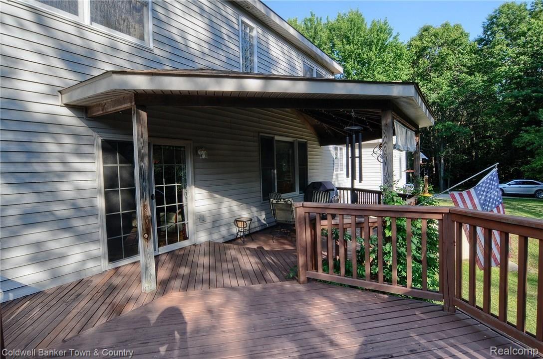 276 Gulley Road Howell, MI 48843 - Photo 11 of 35 19 Deck_2nd_View.jpg