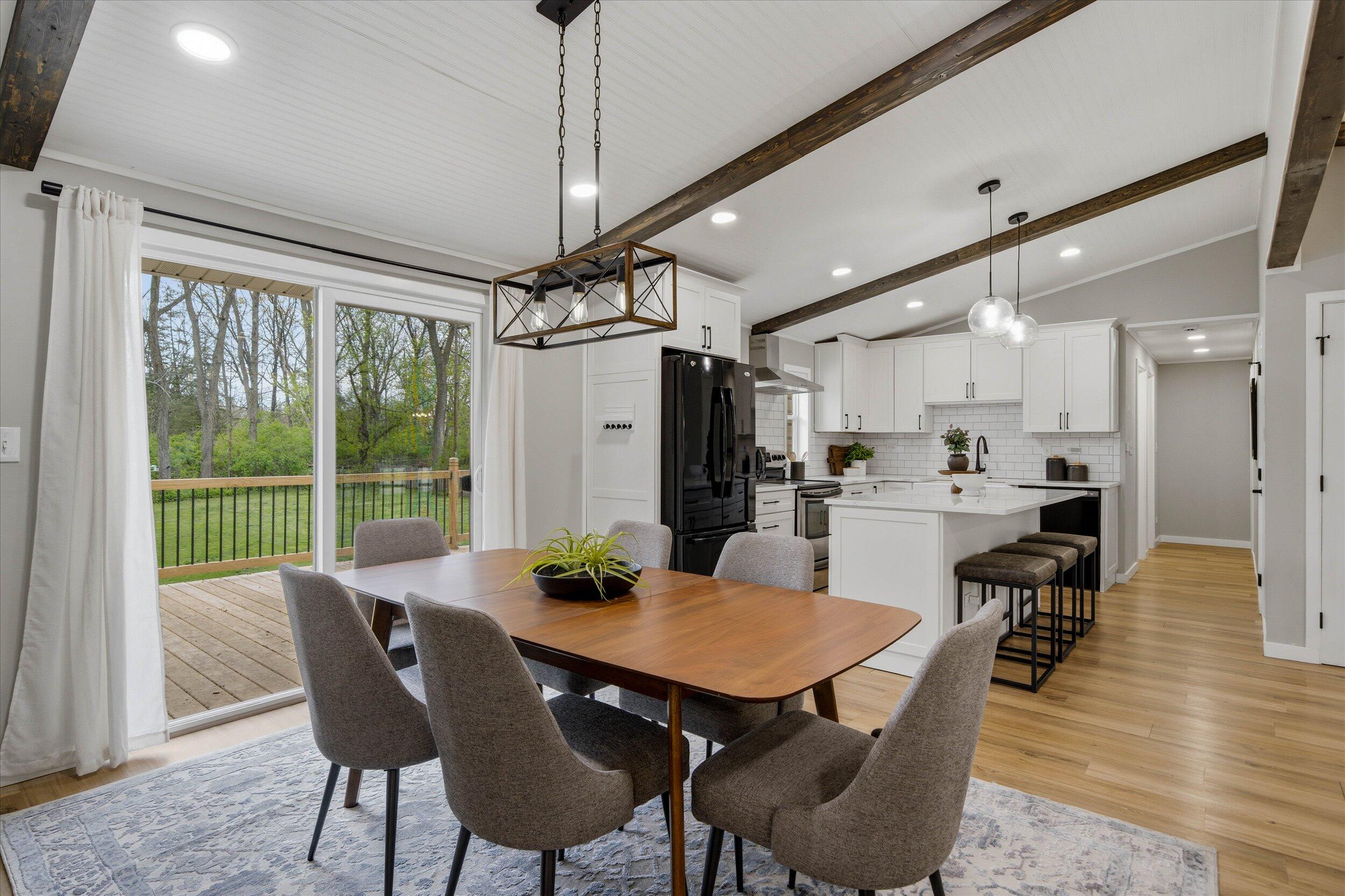 1015 West Devonshire Road Delafield, WI 53018 - Photo 12 of 57 12-Middle Coast-12