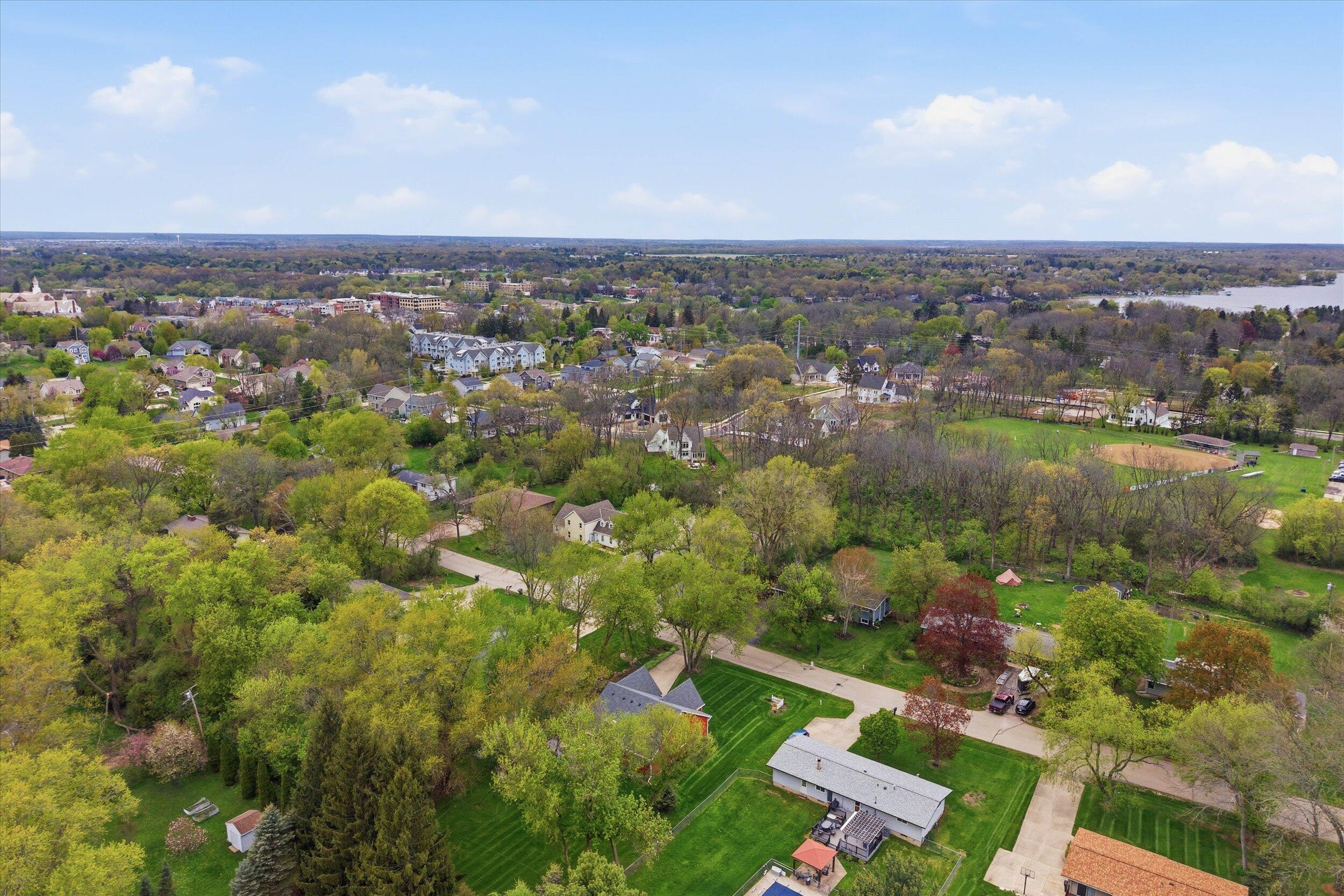 1015 West Devonshire Road Delafield, WI 53018 - Photo 50 of 57 50-Middle Coast-50