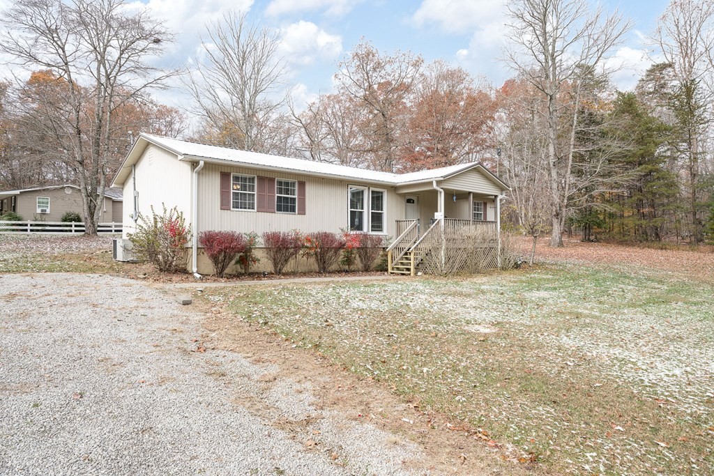 19 Honeysuckle Road Pikeville, TN 37367 - Photo 25 of 26 Gallery Image 25