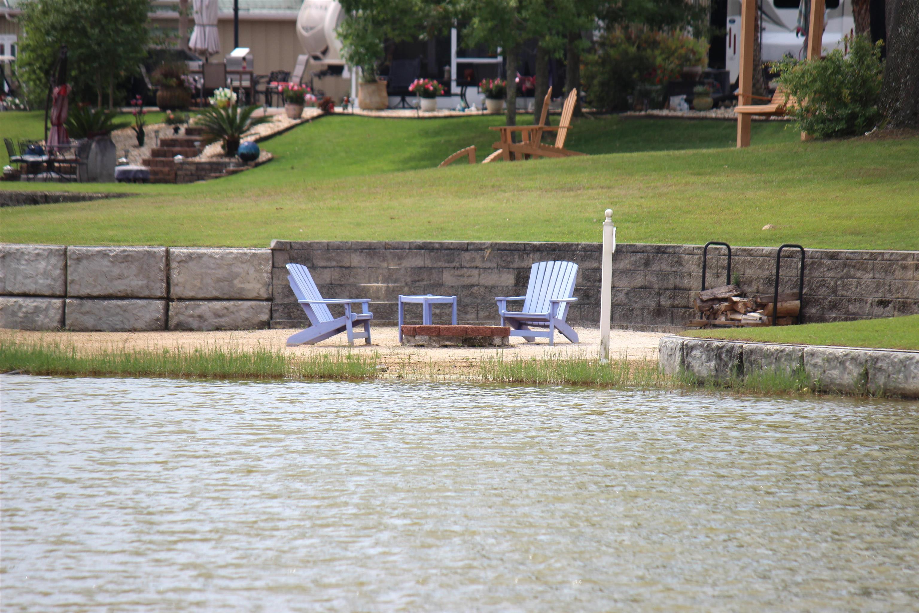 12136 Gateway Drive Elberta, AL 36530 - Photo 33 of 34 Beach /fire pit