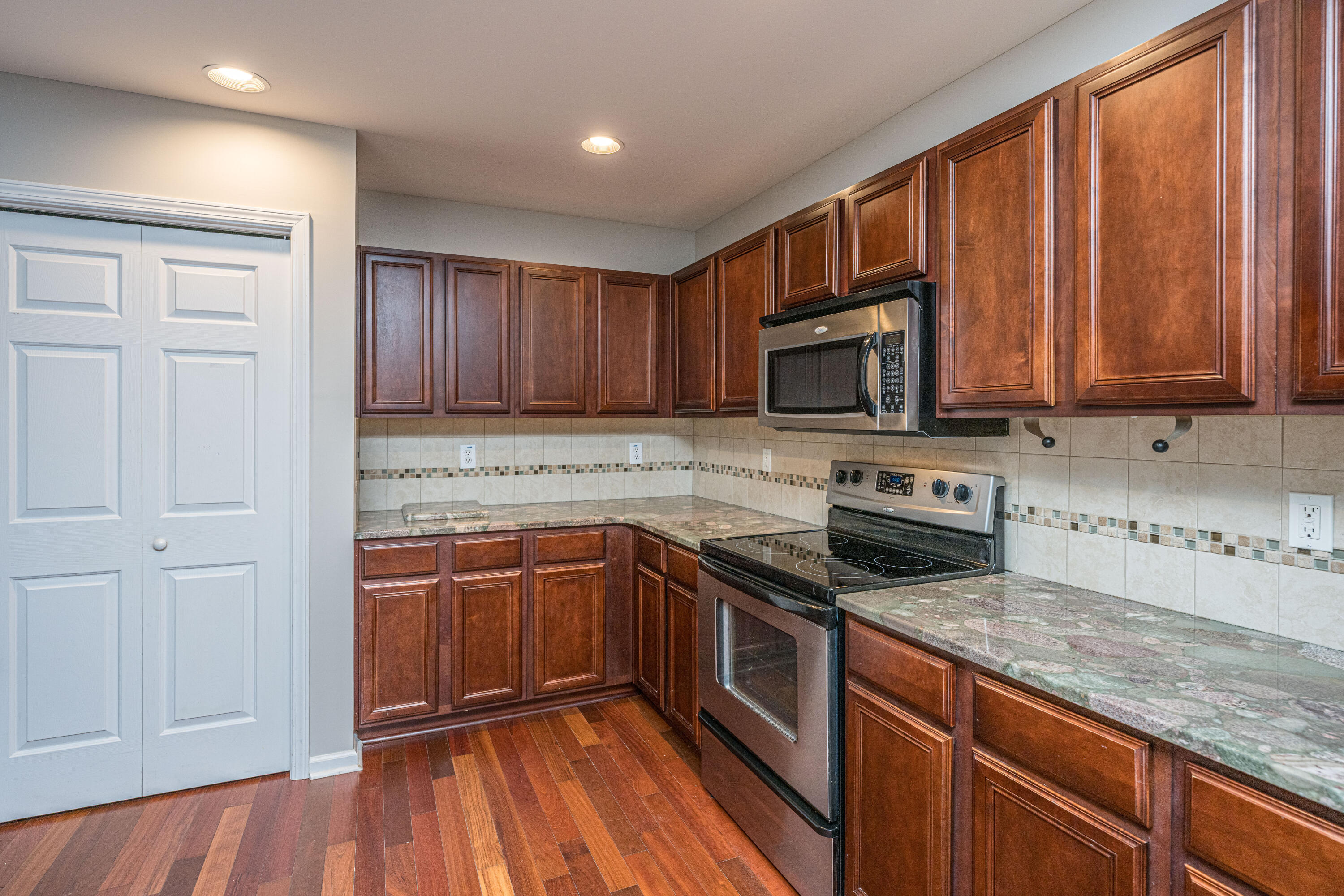 9464 Falling Embers Lane Ladson, SC 29456 - Photo 17 of 37 .