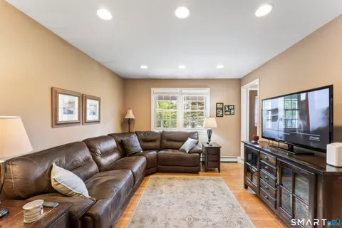 $700,000 | 24 Ridgedale Road, Bethel, CT 06801