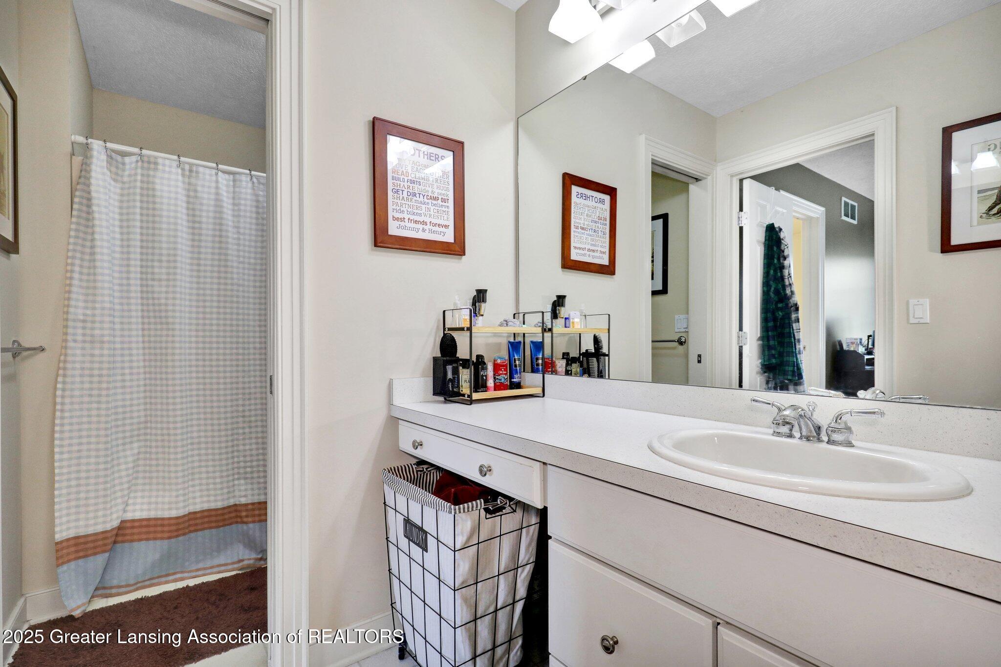 3443 East Townsend Road St. Johns, MI 48879 - Photo 38 of 64 38-3443townsend