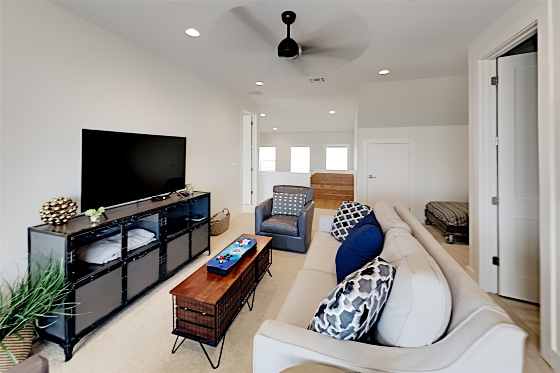 19517 Flying J Boulevard, Unit 6 Spicewood, TX 78669 - Photo 24 of 32