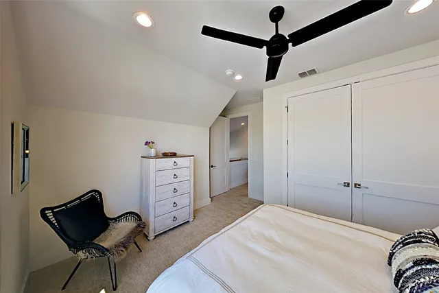 $4,000 | 19517 Flying J Boulevard, Unit 6, Spicewood, TX 78669