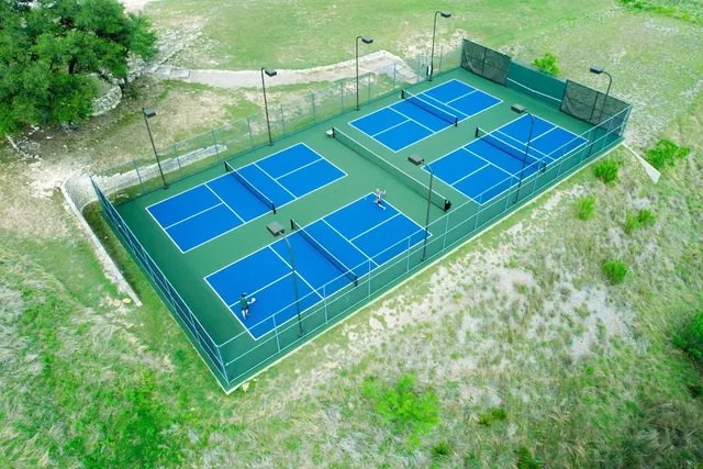 $4,000 | 19517 Flying J Boulevard, Unit 6, Spicewood, TX 78669