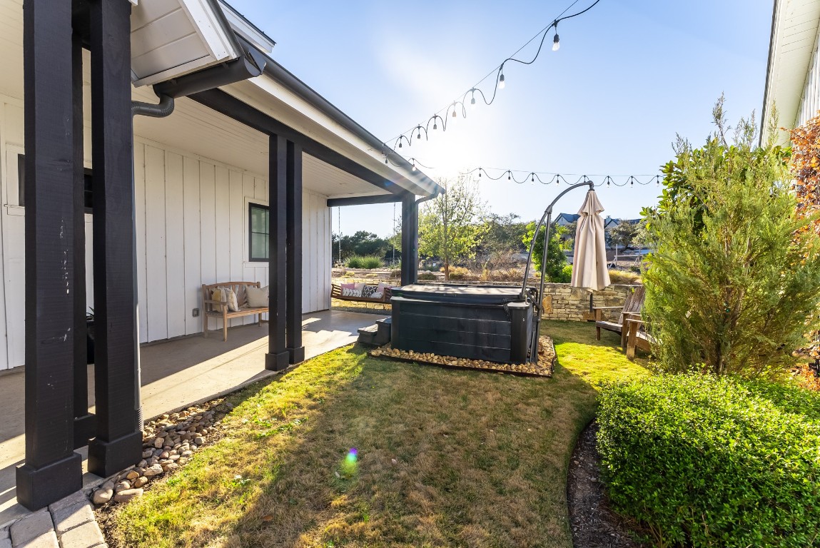 19517 Flying J Boulevard, Unit 6 Spicewood, TX 78669 - Photo 4 of 32