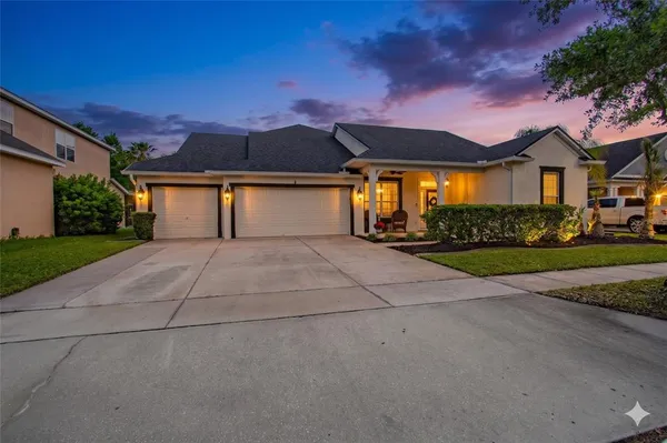 $825,000 | 2243 3 Rivers Drive, Orlando, FL 32828