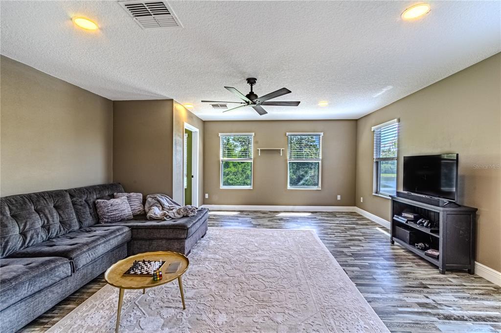 2243 3 Rivers Drive Orlando, FL 32828 - Photo 38 of 57