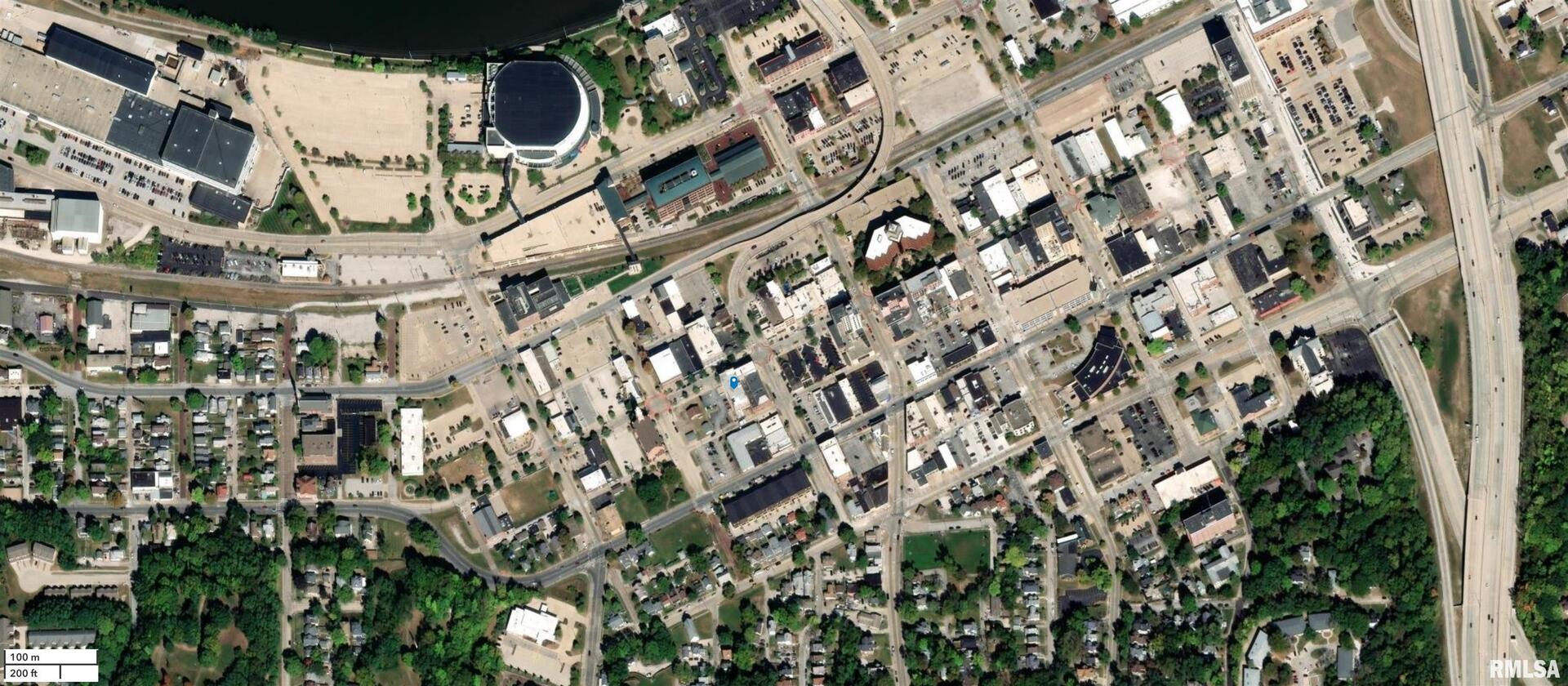 1320 5th Avenue Moline, IL 61265 - Photo 2 of 2