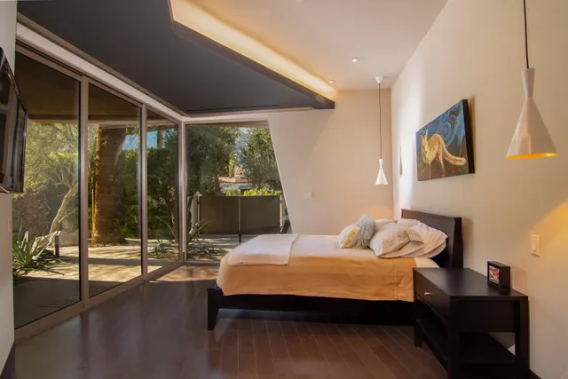 $7,250,000 | 740 North Prescott Drive, Palm Springs, CA 92262