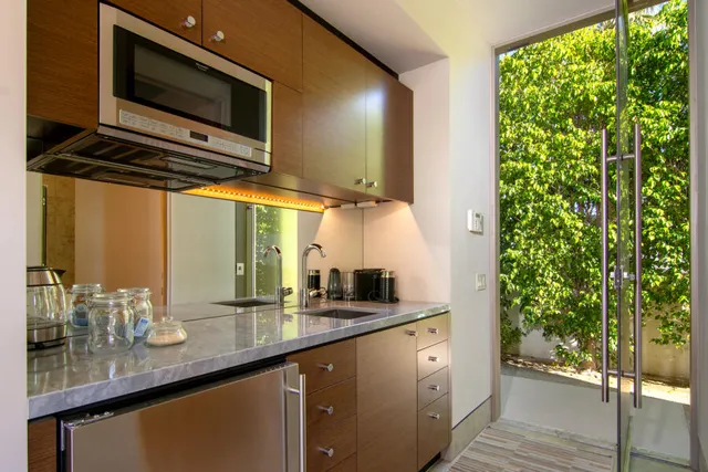 $7,250,000 | 740 North Prescott Drive, Palm Springs, CA 92262