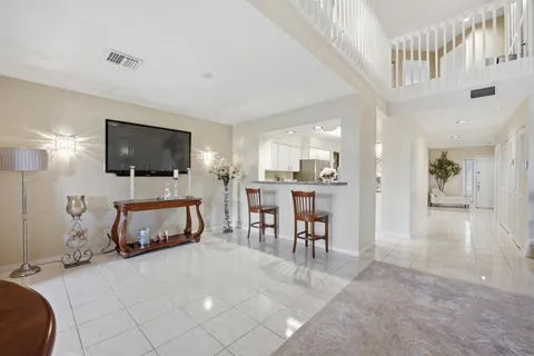 $579,900 | 9172 Boca Gardens Parkway, Unit B, Boca Raton, FL 33496