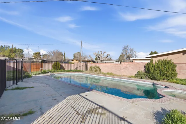 $375,000 | 44728 21st Street West, Lancaster, CA 93536