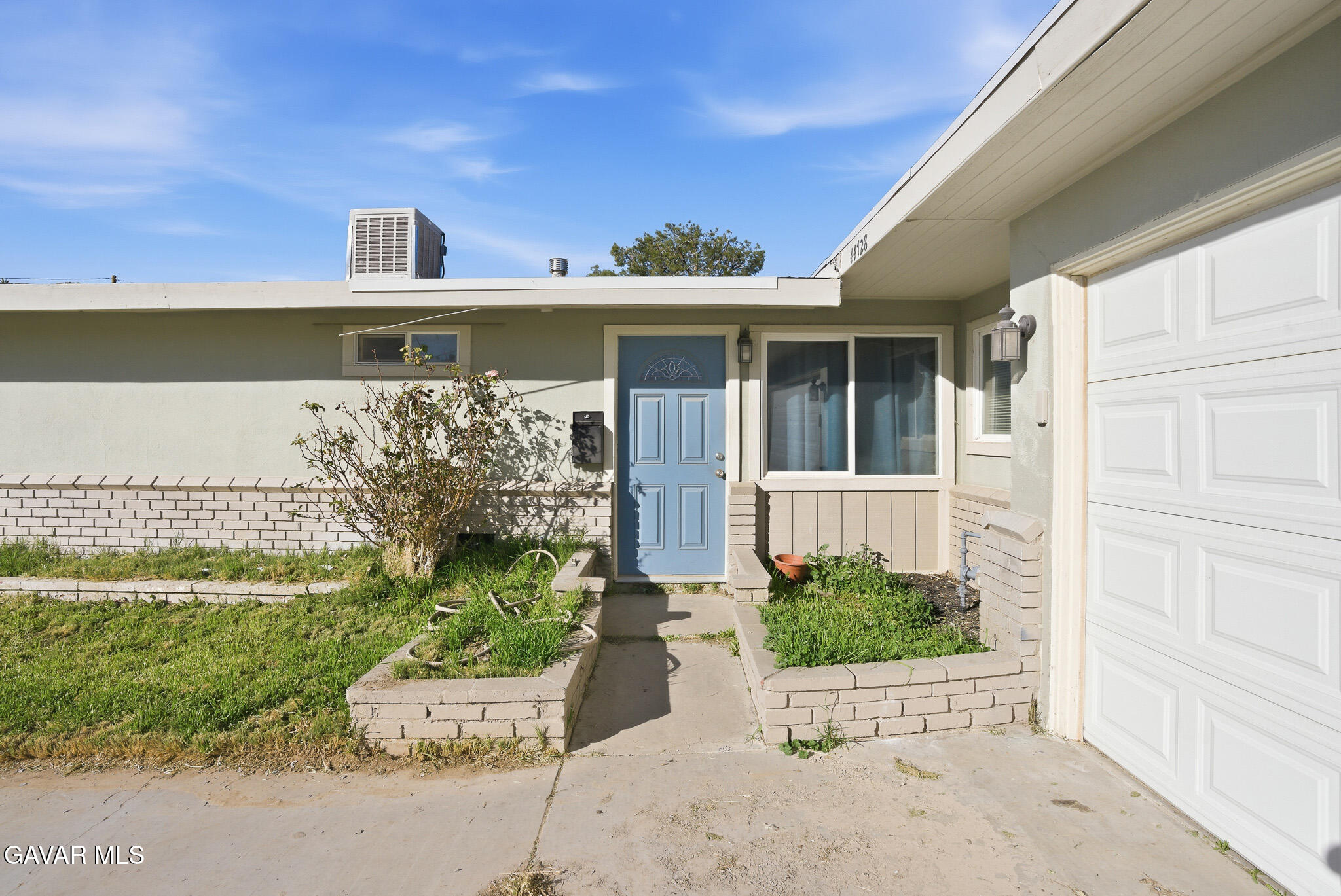 44728 21st Street West Lancaster, CA 93536 - Photo 5 of 32 _DSC8109