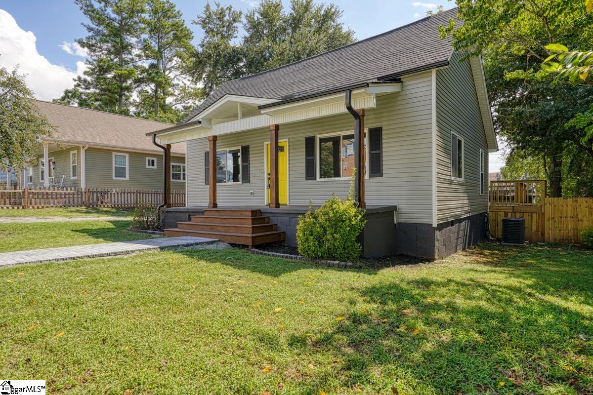 14 Walnut Street Startex, SC 29377 - Photo 2 of 28