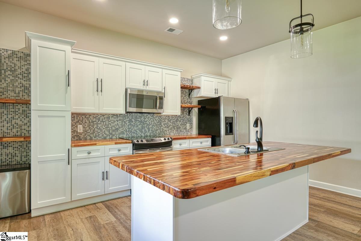 14 Walnut Street Startex, SC 29377 - Photo 4 of 28