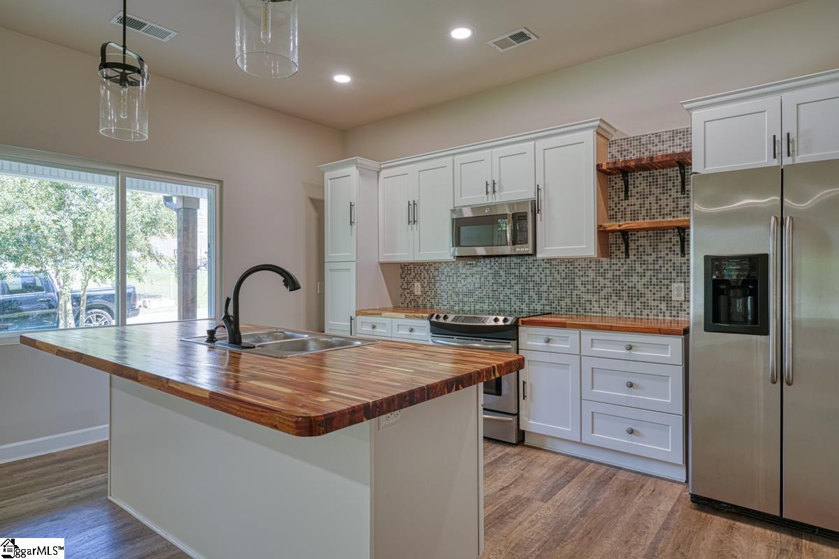 14 Walnut Street Startex, SC 29377 - Photo 5 of 28