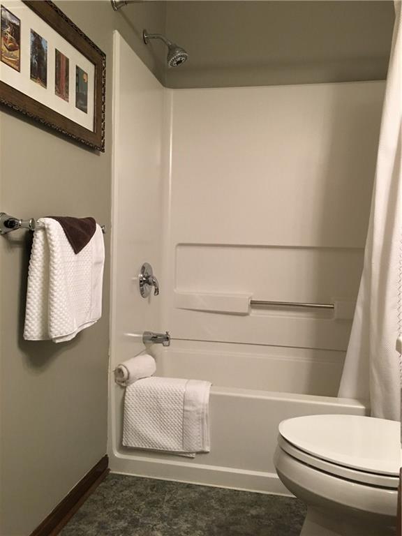 704 Red Mill Road Kittanning, PA 16201 - Photo 18 of 25 Second full Bathroom on upper level!