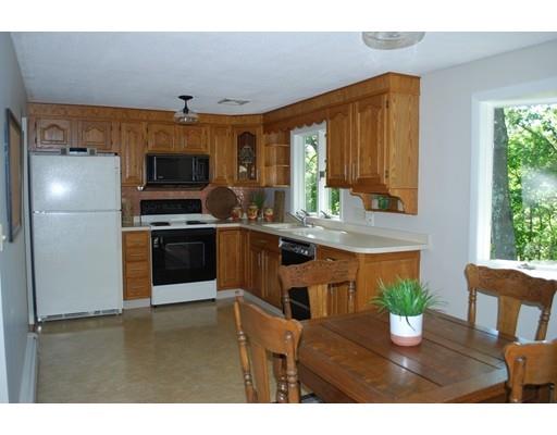 8 Elwern Road Arlington, MA 02474 - Photo 8 of 16 Gallery Image 8
