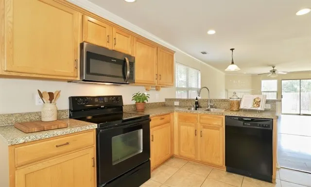 $1,750 | 2305 Arrowhead Pass, Melissa, TX 75454