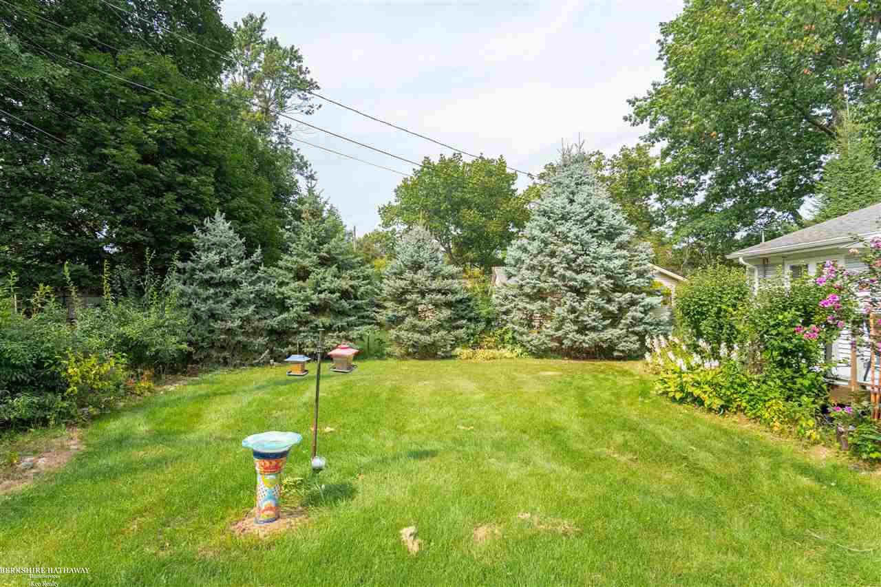 2852 Simpson Drive Rochester, MI 48309 - Photo 31 of 31 50054310-30.JPG