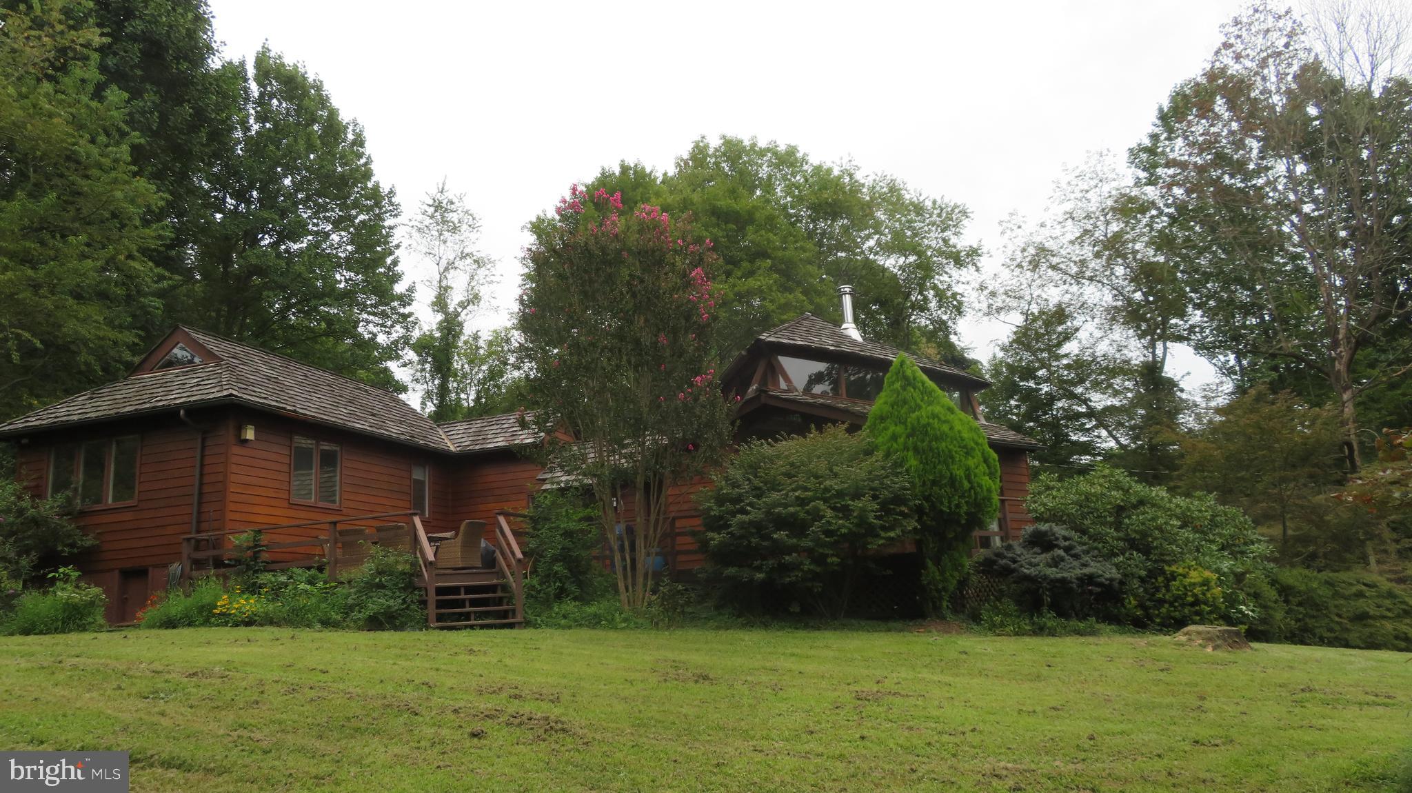 25 Moon Road Sperryville, VA 22740 - Photo 4 of 64 Cabin View