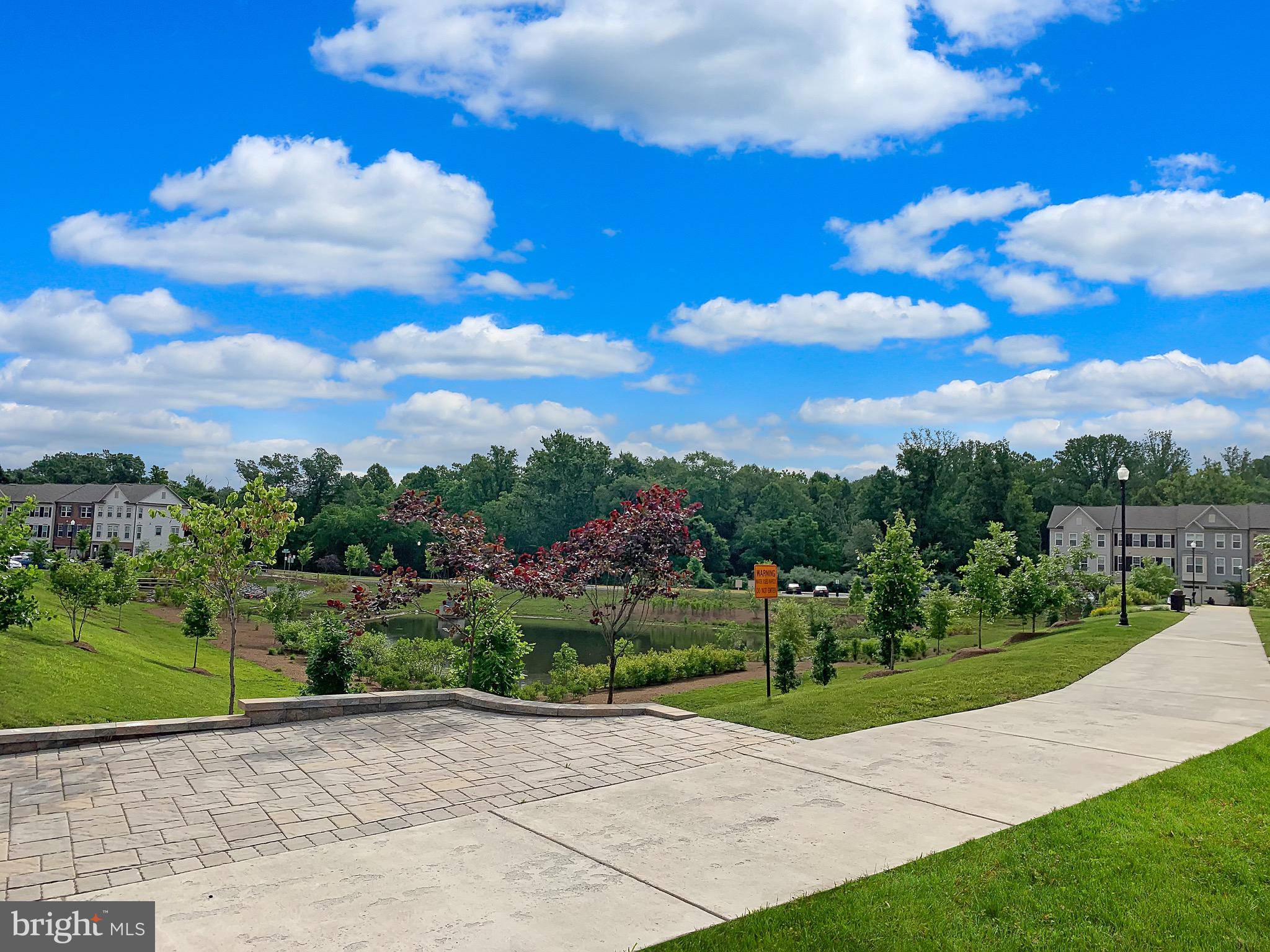 8934 Dahlgren Ridge Road Manassas, VA 20111 - Photo 5 of 41 Pond View
