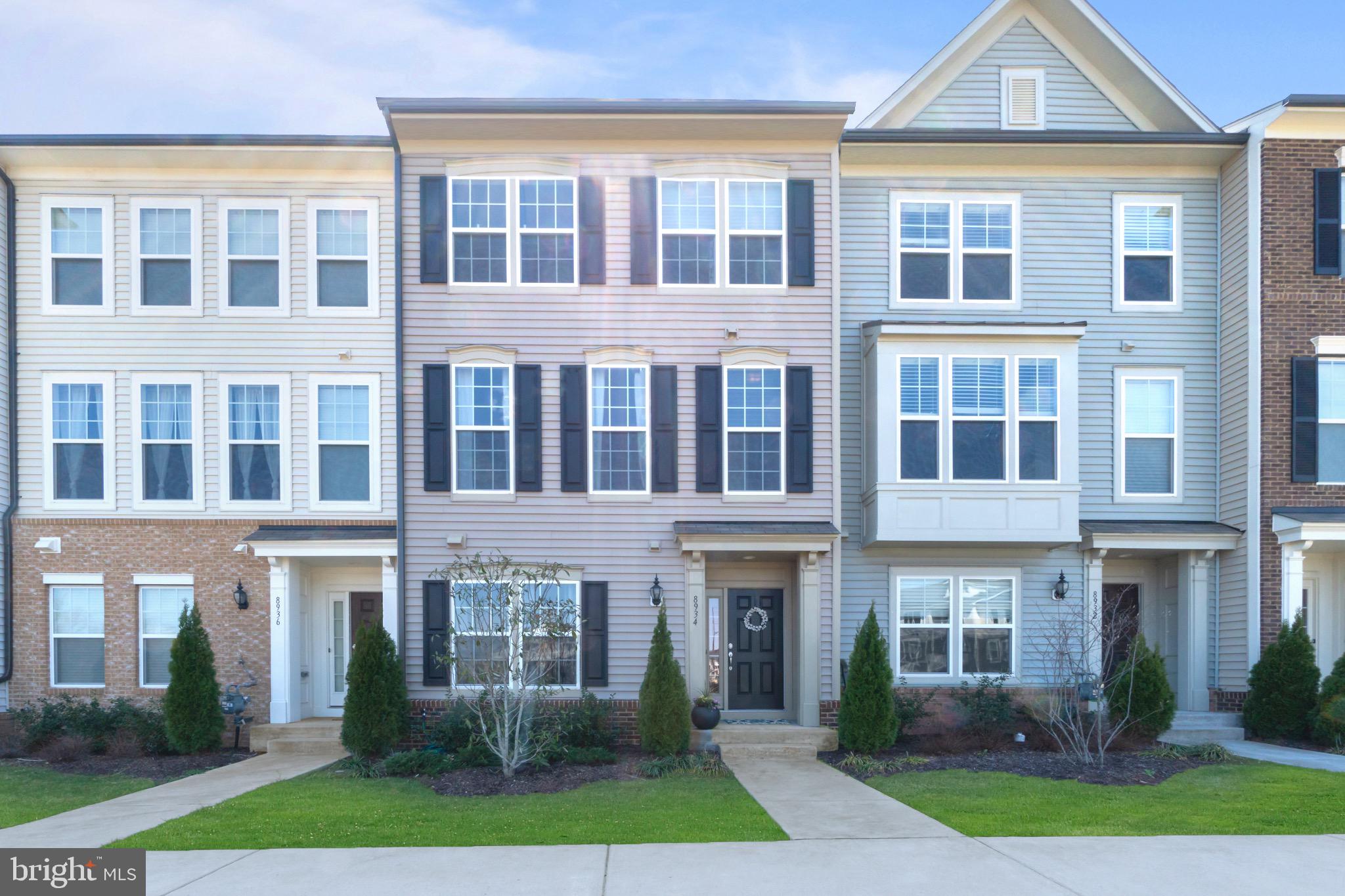 8934 Dahlgren Ridge Road Manassas, VA 20111 - Photo 6 of 41 Beautiful move-in ready townhome